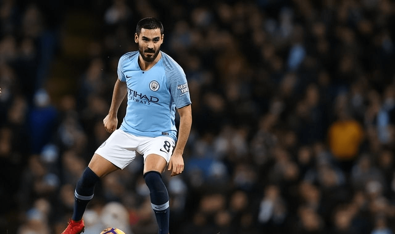 转会期法国杯传出新动向，克里夫兰骑士队长鼓劲，管理层表态——更衣室稳定，更衣室氛围转暖的简单介绍